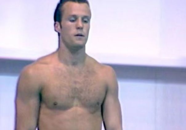 赵丽颖|54岁猛男杰森·斯坦森:和小20岁超模恩爱12年,生了二胎却不结婚