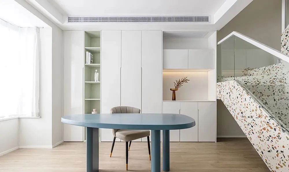 越来越多人居家办公,家里这样规划出一个办公区,比书房更省地!