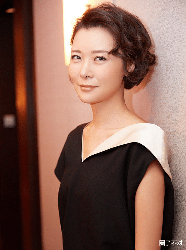 柯蓝|\根正苗红\柯蓝：背景不输韩雪被断言活不过38，情史丰富至今未婚