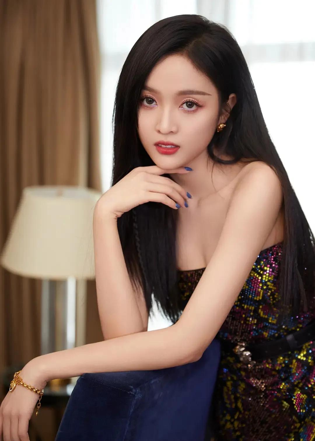 吴宣仪|性感女神吴宣仪，人间天使而又古灵精怪