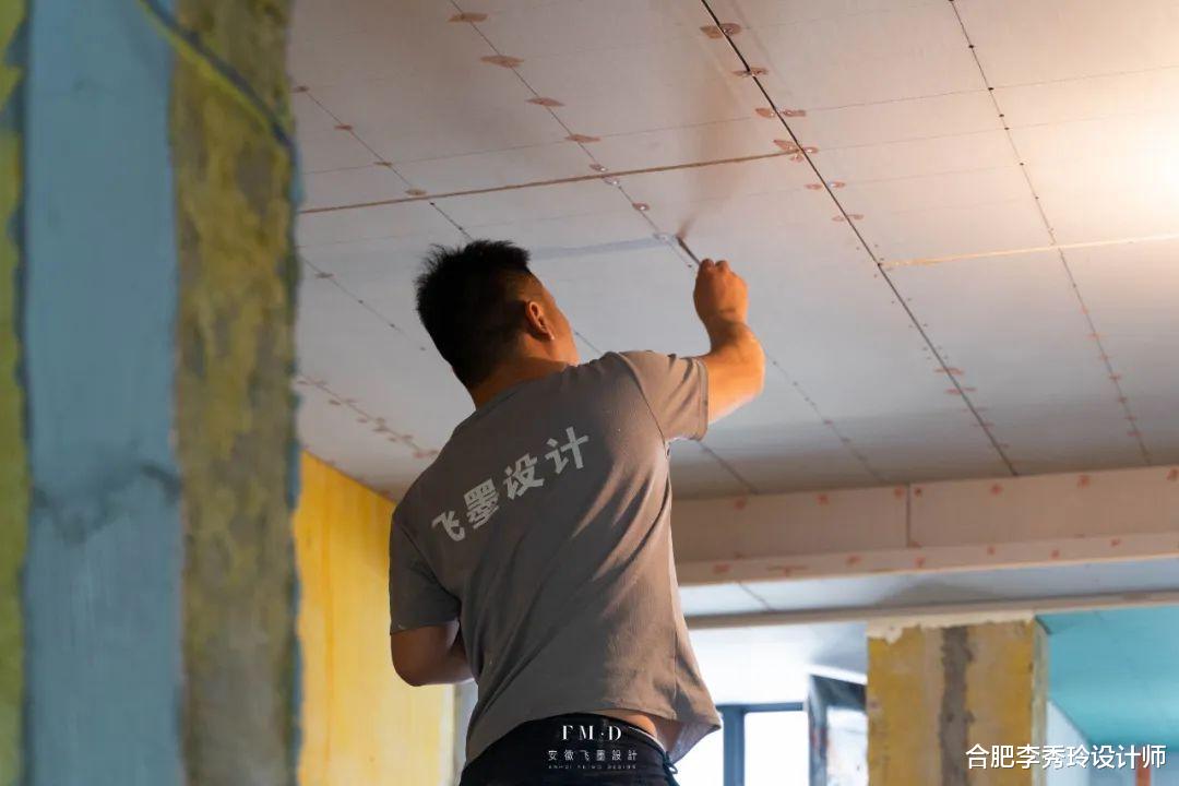 单调单调太单调,别再跟我提大白顶了,还是换了弧形吊顶,绝美