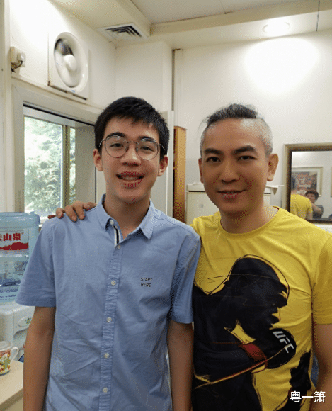 外来媳妇本地郎|《外来媳妇本地郎》康保罗消失多年，45岁康祈祖父爱无处释放