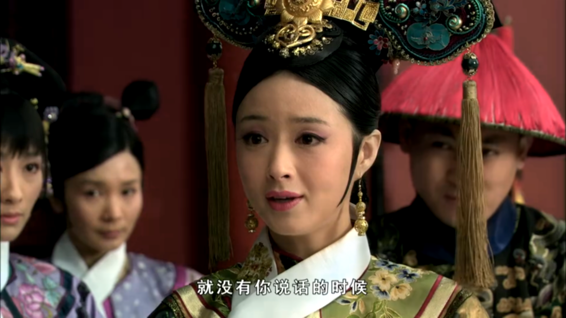 华妃|《甄嬛传》：为什么敬妃宁愿数砖也不争宠？