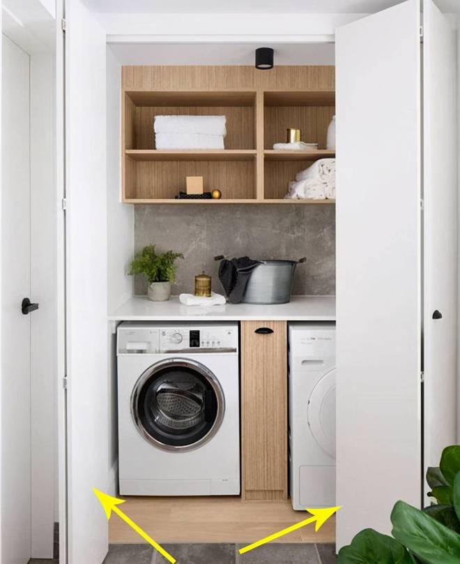 别把阳台洗衣区露外面了，越来越多人加了这扇门，比谷仓门好太多