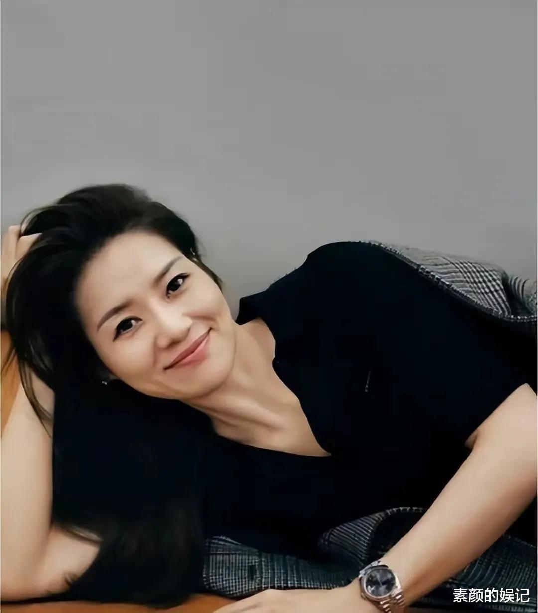 李娜|网球一姐李娜40岁变美登时尚杂志被质疑整容,高情商回答挽回面子