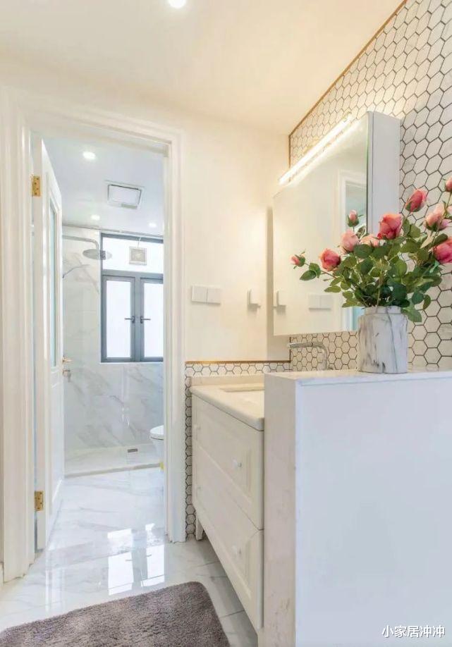 卫生间再大，也不要装洗手台！瞧瞧别人家的设计，真先进