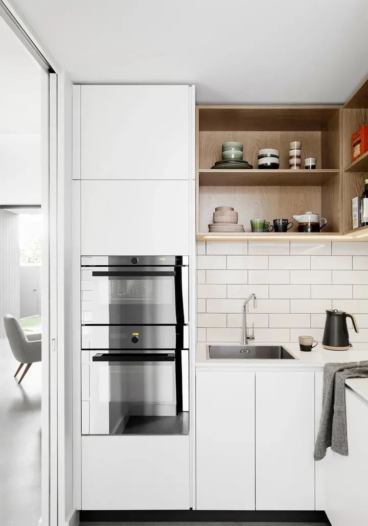 小户型的厨房,就得这么装,收纳强+颜值高!