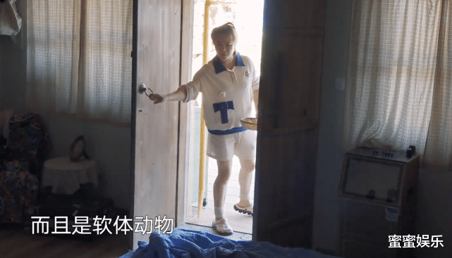 穿衣搭配 沈腾早起不洗脸，13000元的护肤品往脸上抹，护肤的顺序却弄错了