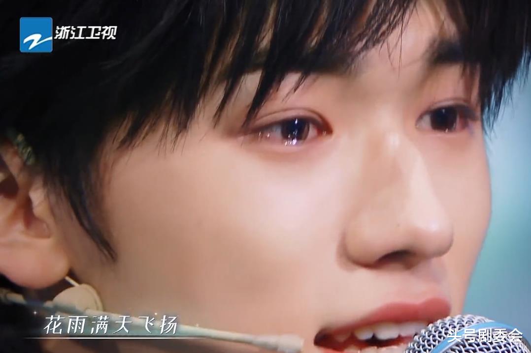 杨坤|贾玲和杨坤的失态,让《王牌》封神,也让观众看到了沈腾的高情商