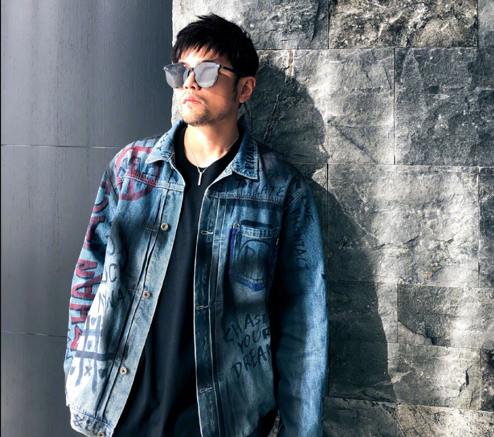 周杰伦|20年前周杰伦10天写50首歌,为何如今时隔6年,出不了新专辑?