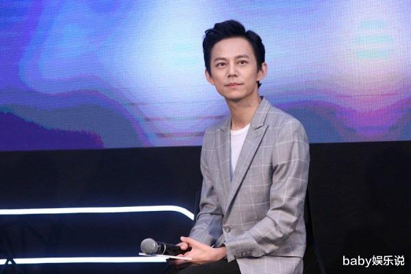 何炅|从“老好人”到“塌房”，何炅为何落得今天这个下场