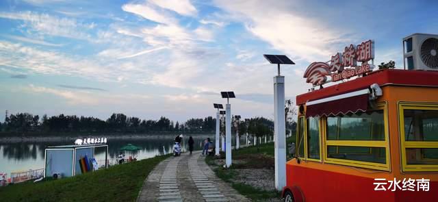 香格里拉|你在天桥湖露营看景的时候，知道这个“十里天桥”到底在哪里吗？