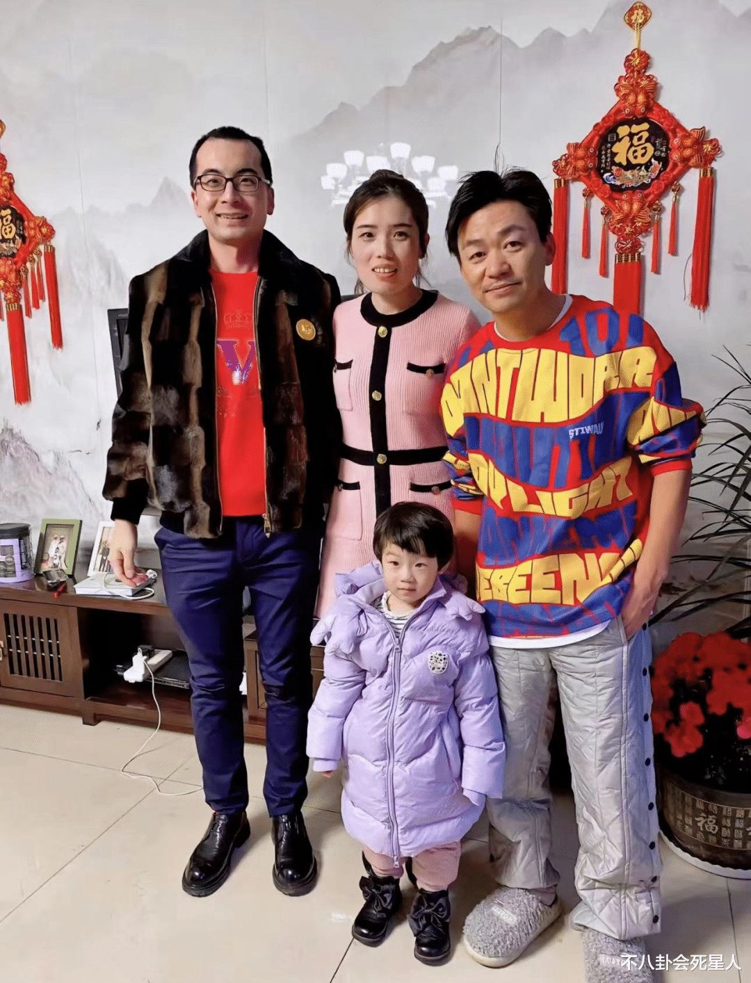 豪宅|8位明星春节暴露豪宅,住2亿豪宅,回农村建别墅,令人大开眼界