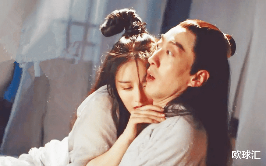 电影|52岁扮少年、膀大腰圆演少女，2022年度“最辣眼”的8部网剧