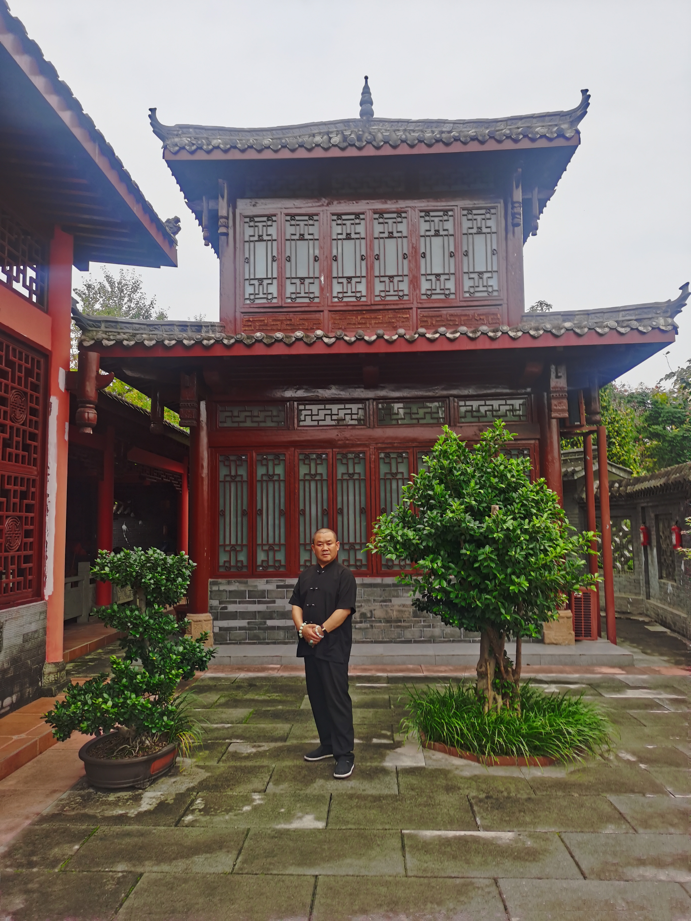 华夏初始|马平，涪马鉴宝栏目文物艺术品鉴定评估专家，绵阳市涪城区碧水蓝天文化艺术馆馆长