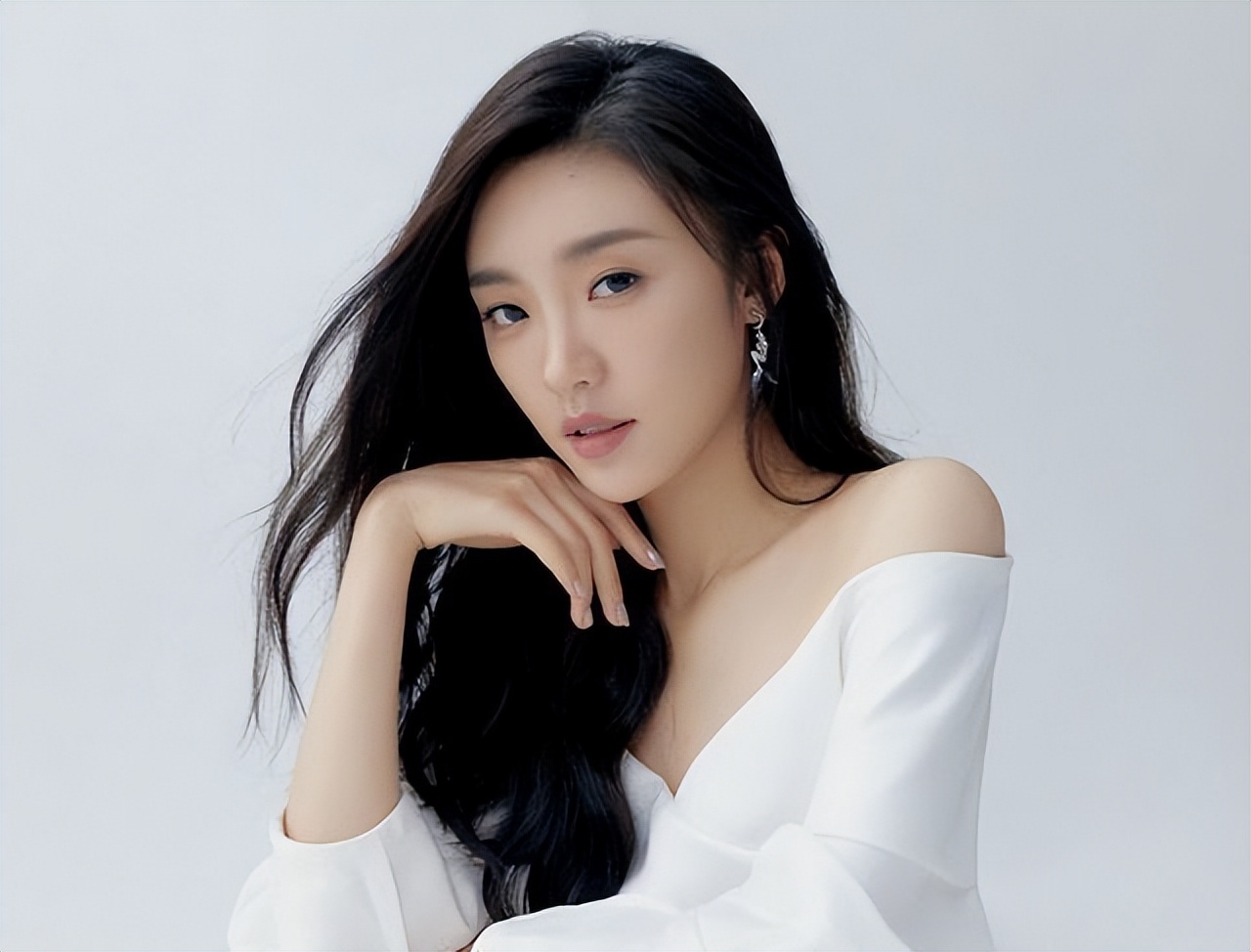 茶艺|人前装清纯无辜，人后“茶里茶气”，这些女星个个都是茶艺大师