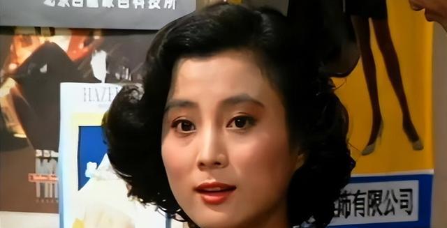李玲玉|“甜歌皇后”李玲玉:80年代录张专辑就4万块,为何一夜消失了?