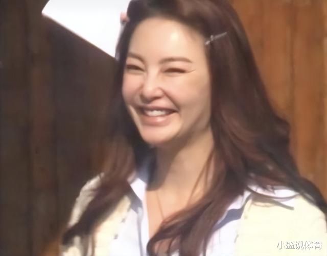 许晴|天价保养费不敌好基因？把蒋勤勤许晴和孙俪一对比，差距就出来了