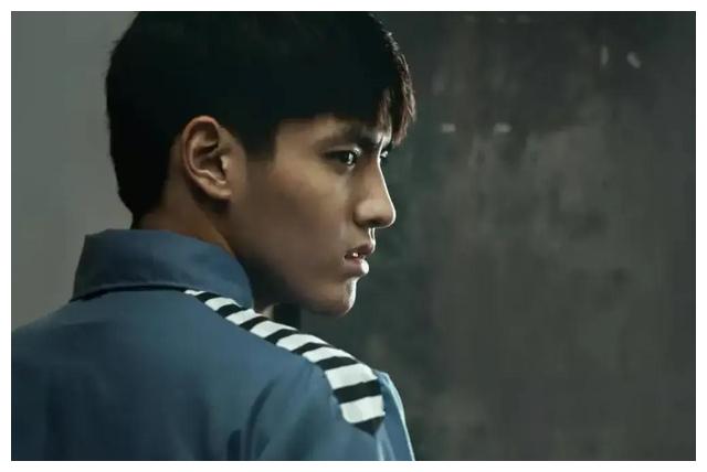 监狱生活|想陪凡凡坐大牢的粉丝，建议了解一下前辈们的监狱生活