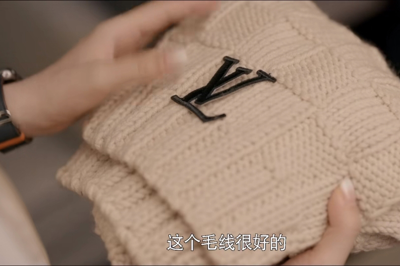 心居|《心居》弟媳和大姑姐较量,顾清俞不借给冯晓琴100万,她做得对