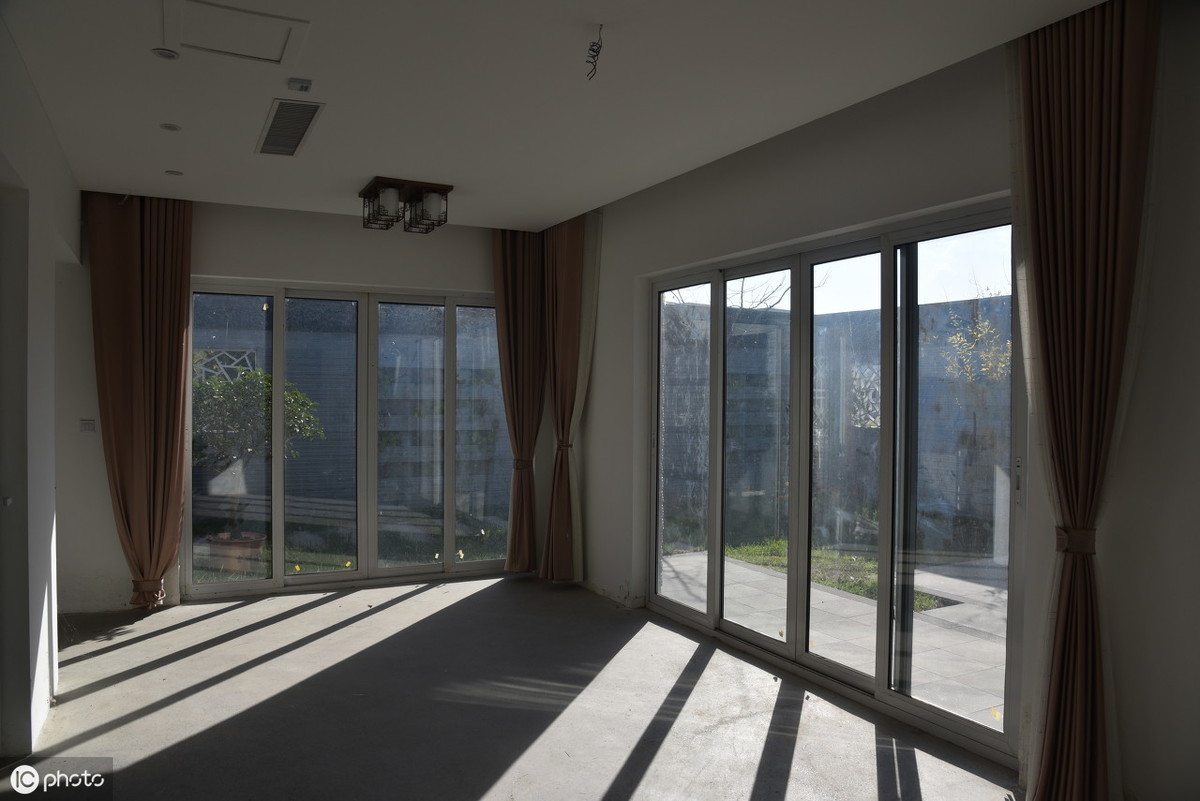 房贷利率|为何有钱人宁愿住高层也不愿买别墅?内行人:这四个问题难以解决