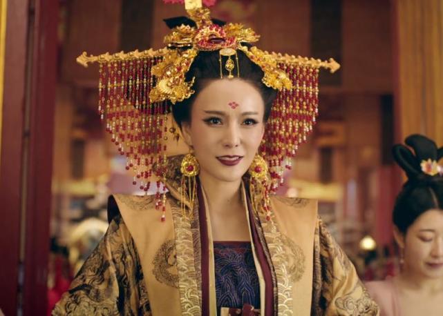 狄仁杰之骷髅将军|《狄仁杰之骷髅将军》上映,白骨复仇骷髅杀人,又是挂羊头卖狗肉