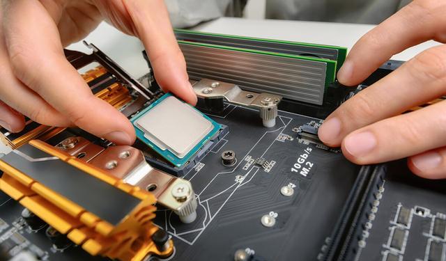 |现在电脑维修这一行好做吗有没有前途？如何看待维修人员？