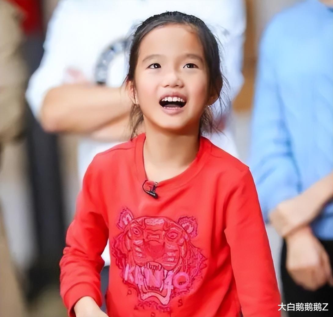 钟丽缇|钟丽缇女儿被质疑整容！考拉上线维护：你们家小孩14岁就整容了？