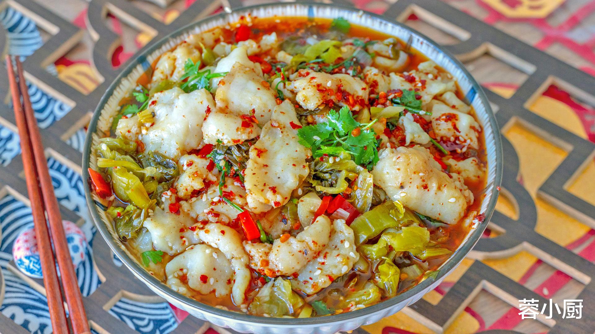 进入毒七月,饮食宜“增甘减苦”,建议吃“1米2肉3果”,身体好