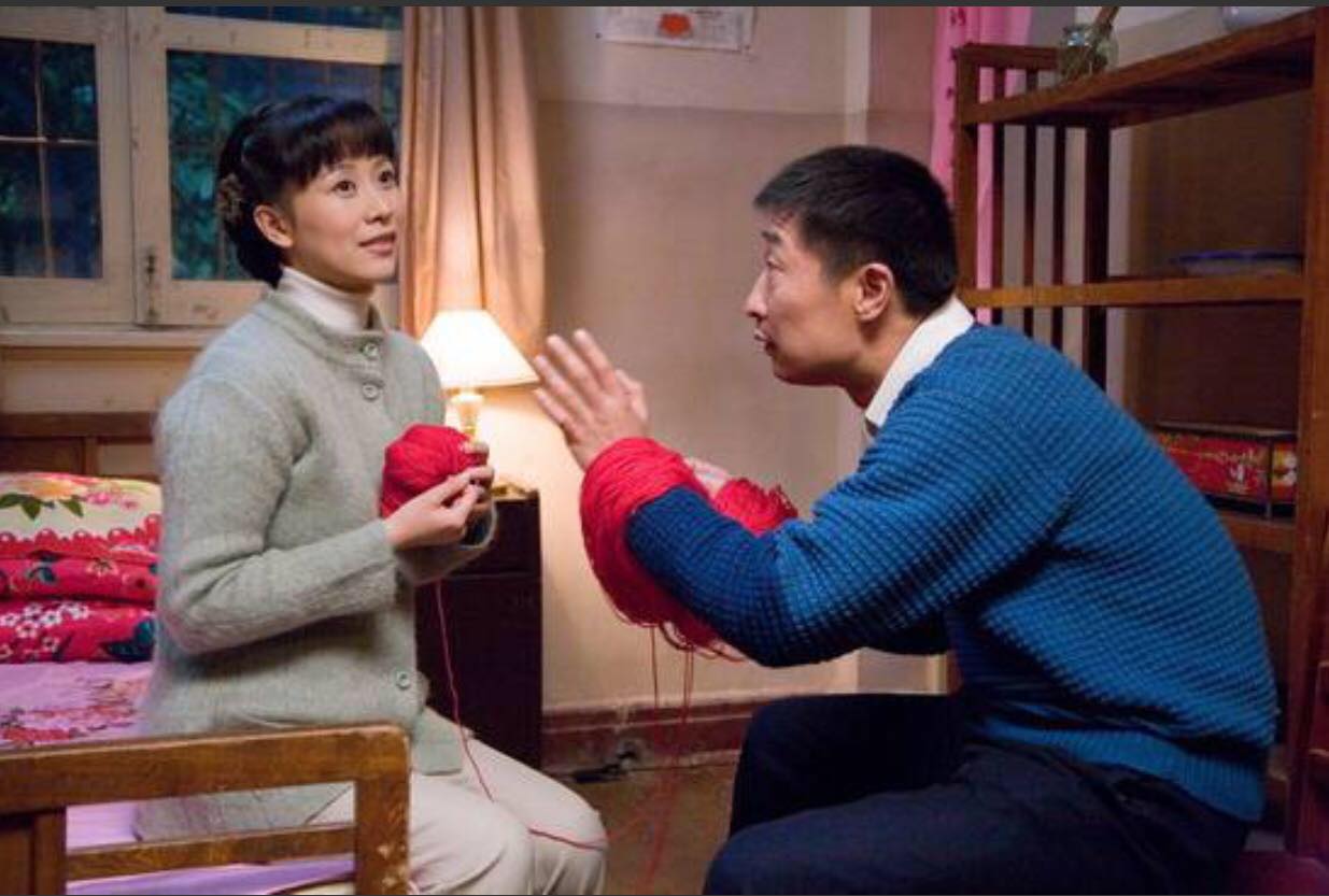 林永健|林永健：穷小子娶最美军花，走红16年零绯闻，靠3招战胜婚姻危机