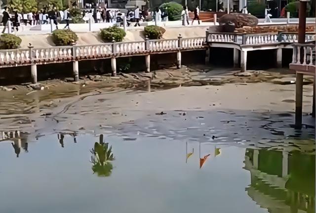 江西15岁男生失联，是高一住校生，学生曾因心情沮丧跟母亲说想哭
