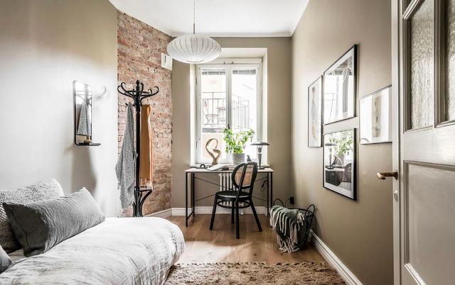 走进长长洞穴般的住宅，瑞典71平公寓，大地色调的温暖惬意