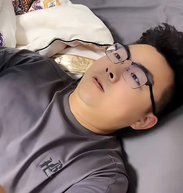 家和万事兴|家和万事兴！田静母亲罕见现身直播间，称姚威田静会到九江生活