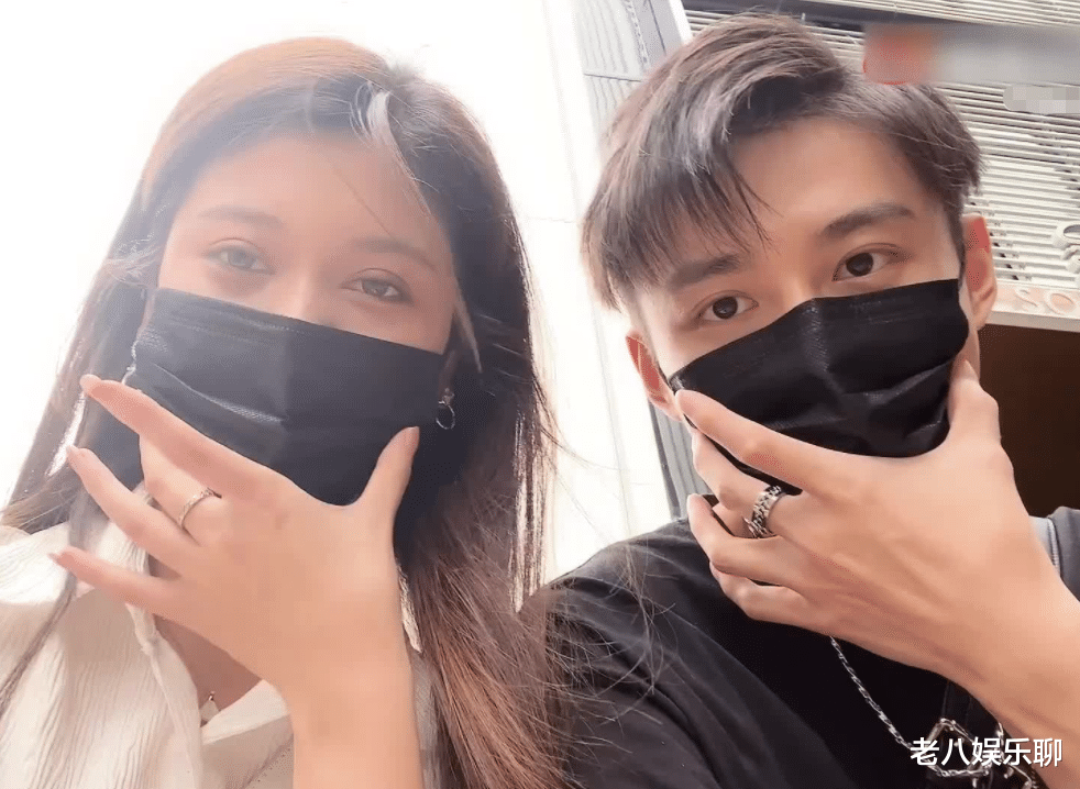 马子佳|《心动4》洪成成男友正脸曝光，身材偏胖家境好，眉眼很像马子佳