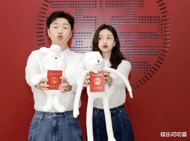 沈梦辰|尹正成端水大师？6个字大方“示爱”杜太太，沈梦辰：我们也爱你