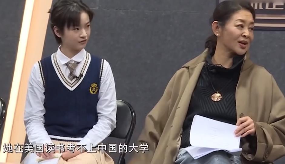 李庚希|背景强大的李庚希，依仗父亲搭上徐静蕾走红，后因乱扔烟头人设崩塌