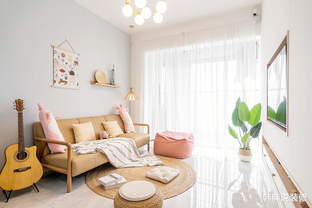 90后小夫妻的幸福婚房,68㎡极简两居室,这是我见过最温柔的家