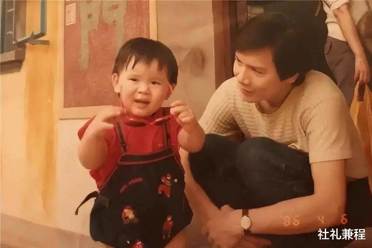 向华强|向华强独生女:有钱有权,却低调不炫富,42岁不结婚