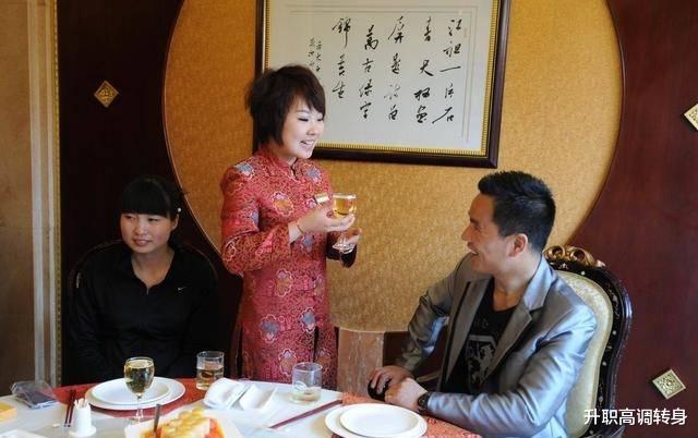 穿衣搭配|请领导吃饭怎么做？只有诚意可不行，办公室主任：牢记“十步法”