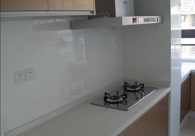 新房的硬装收尾了,虽然房子空荡荡的,但是每次看了都心情愉悦!