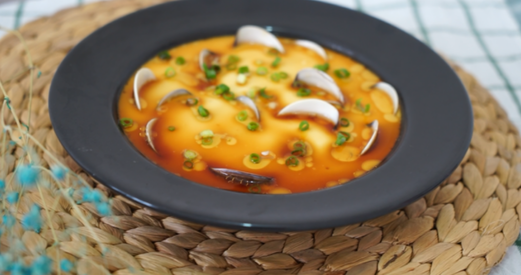 年龄大了要“养骨”,别只喝牛奶,建议常吃6样,腿脚有劲身体好