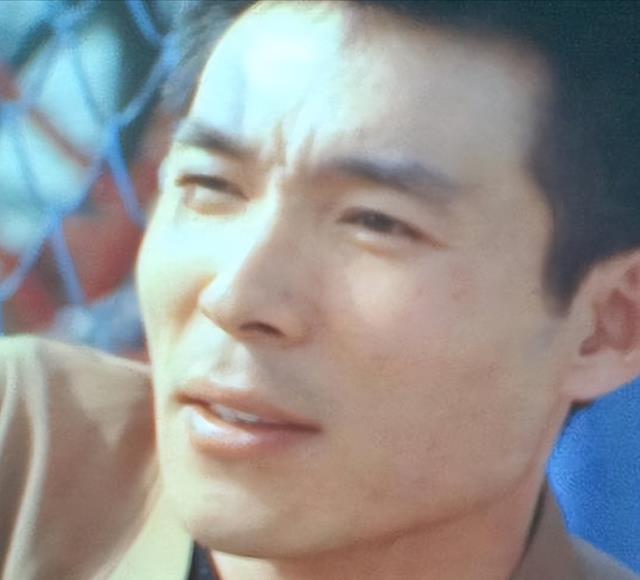 谢园|谢园：二婚娶小17岁爱妻，61岁离世时无儿无女，如今爱妻怎么样？