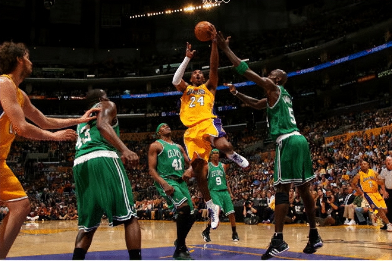 鹈鹕队|NBA最大逆转记录是多少分? 科比以及湖人被钉在耻辱柱上