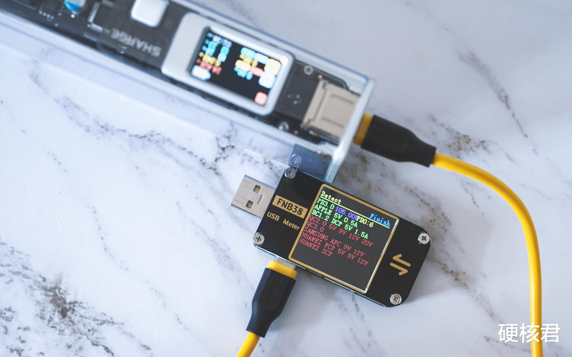 京东|黑科技满满的移动电源有多酷?闪极130W超级移动电源体验分享!