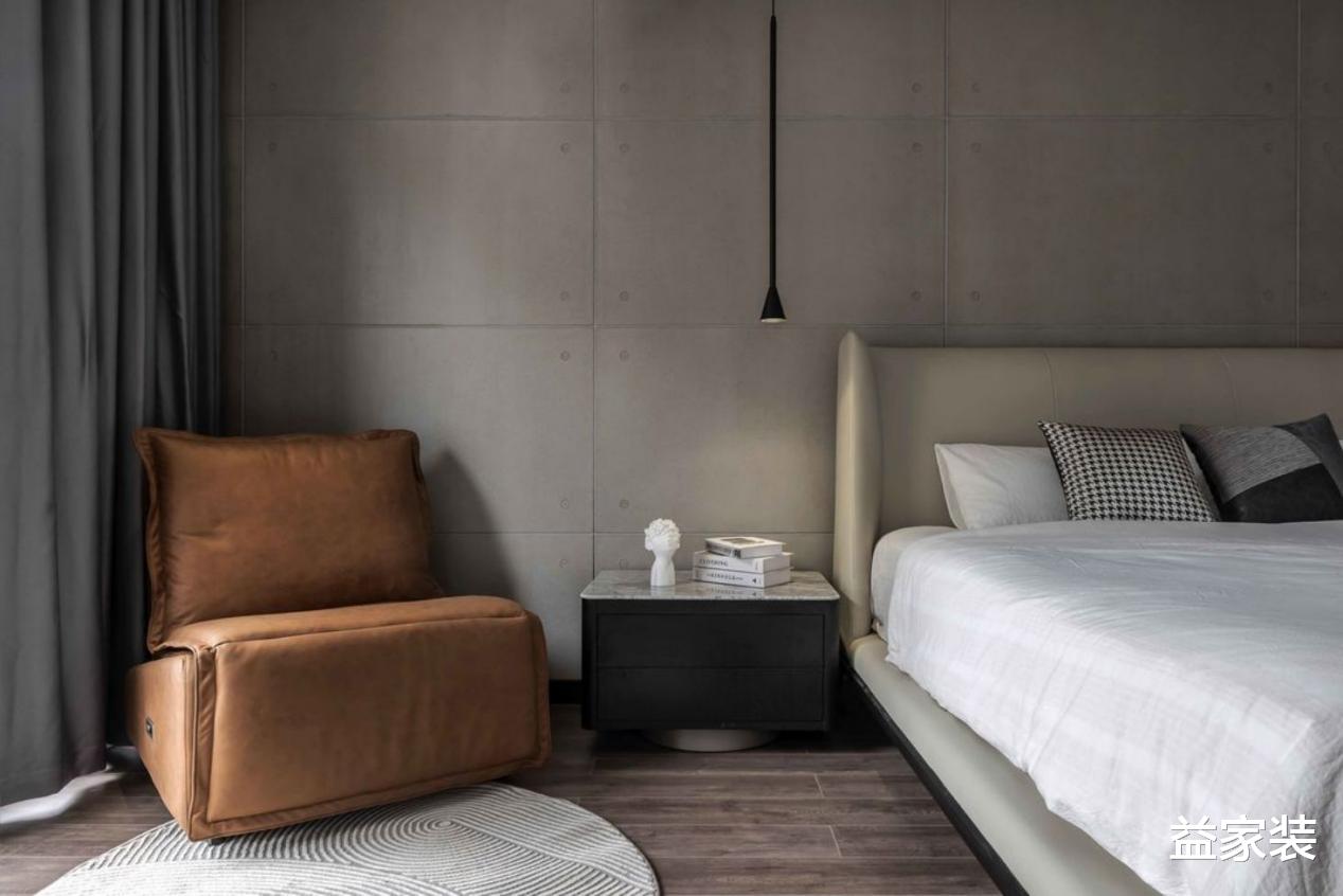 层次分明的空间美学，简约而不简单的布局，满足业主对家的期待