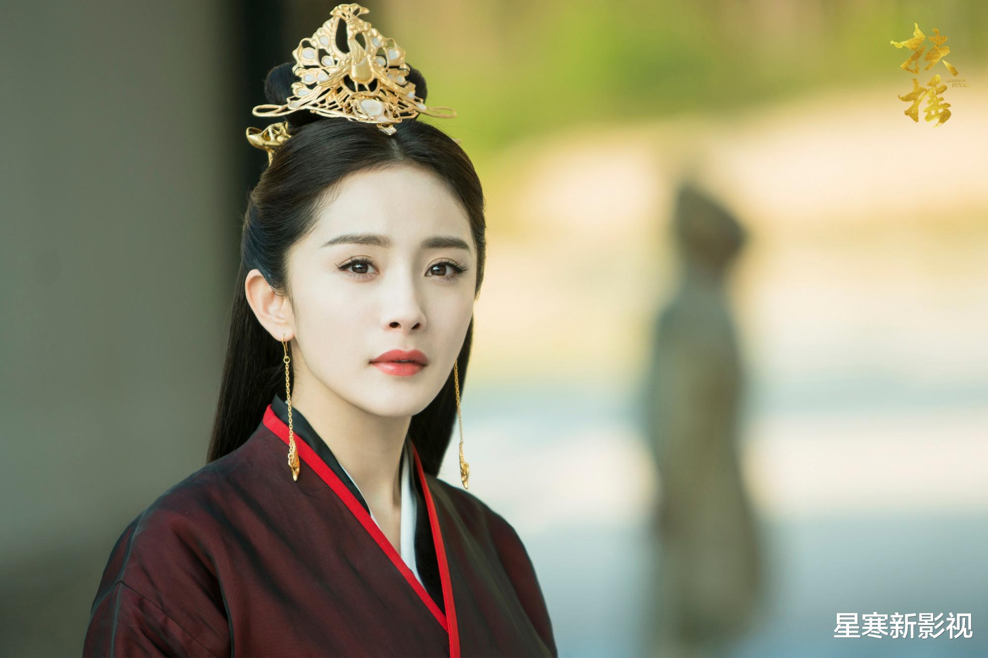 杨幂|作品先后遭遇口碑危机,36岁的杨幂不转型还能“扛剧”吗?