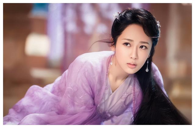 刘涛|才6年,《欢乐颂》5美就拉开了差距,有人口碑崩塌,有人无戏可拍