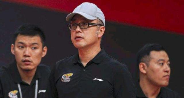 辽宁男篮|李洪庆官宣下课？三件大事耽误辽宁管理层终于觉醒老叔回归无望