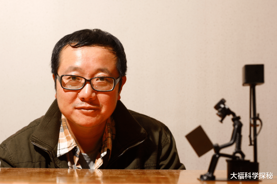 霍金列举5种外星人样子,大多比我们低级,而应害怕外星超级文明