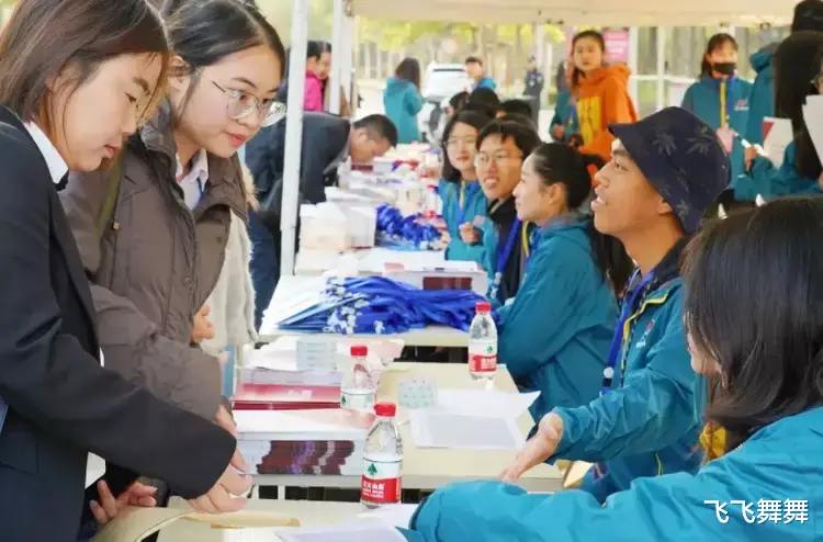 富二代|内卷太严重！河南电力公司公开招聘，985本科生都没放在眼里